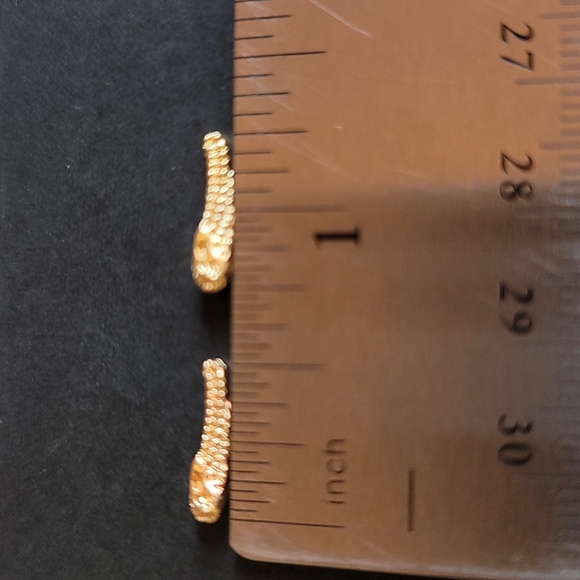 Small Wings Gold Plated Earrings - Picture 2 of 4